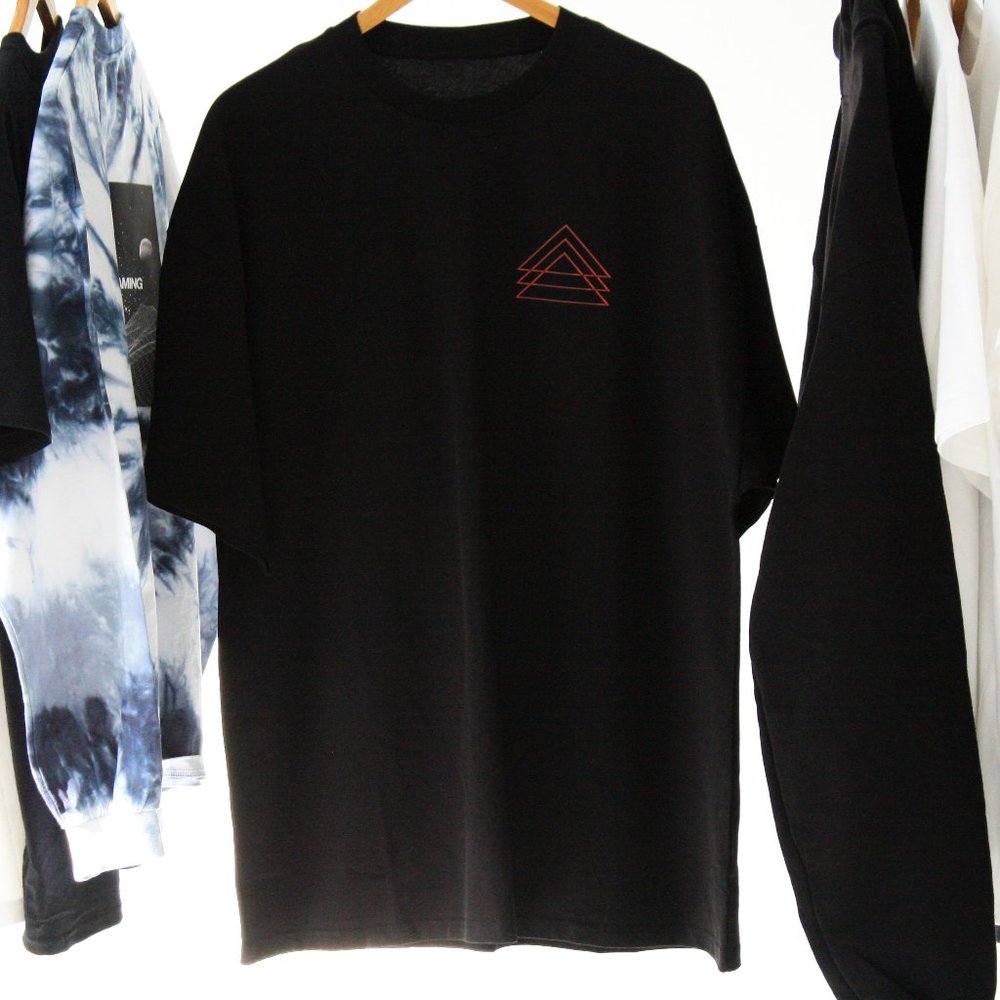 Tbd Apparel - Black Ruby Graphic Tee - image 2